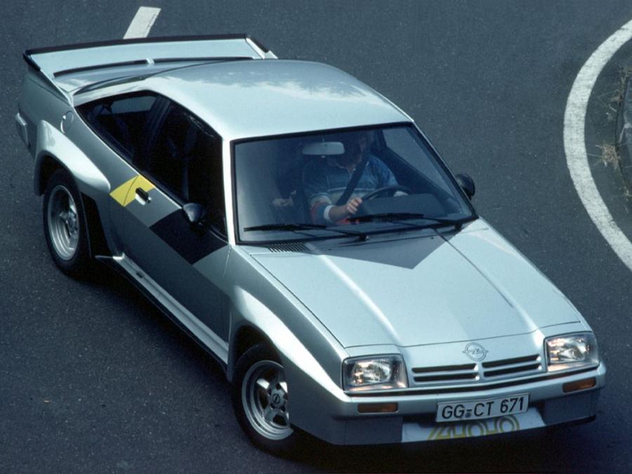  Opel Manta 400 1980 года  (фото 6 из 11)